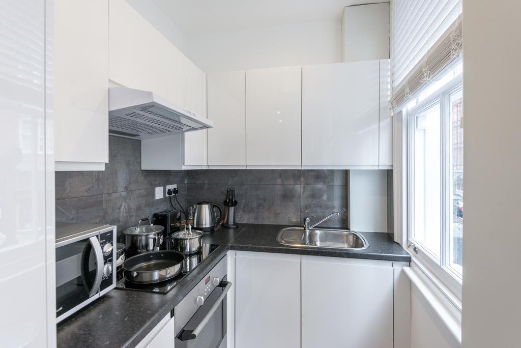 High Street Kensington Apartment 런던 객실 사진